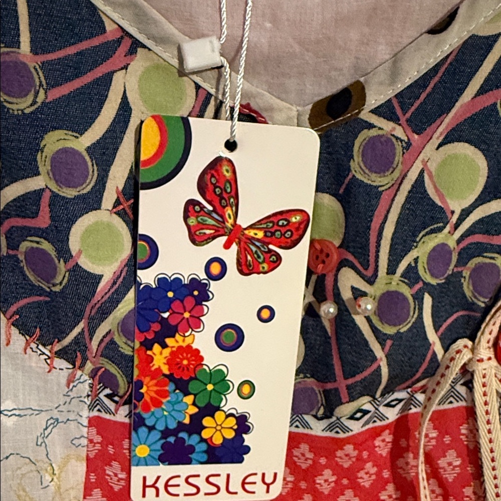 Kessley Multicolor Patterned Top - Picture 2 of 6